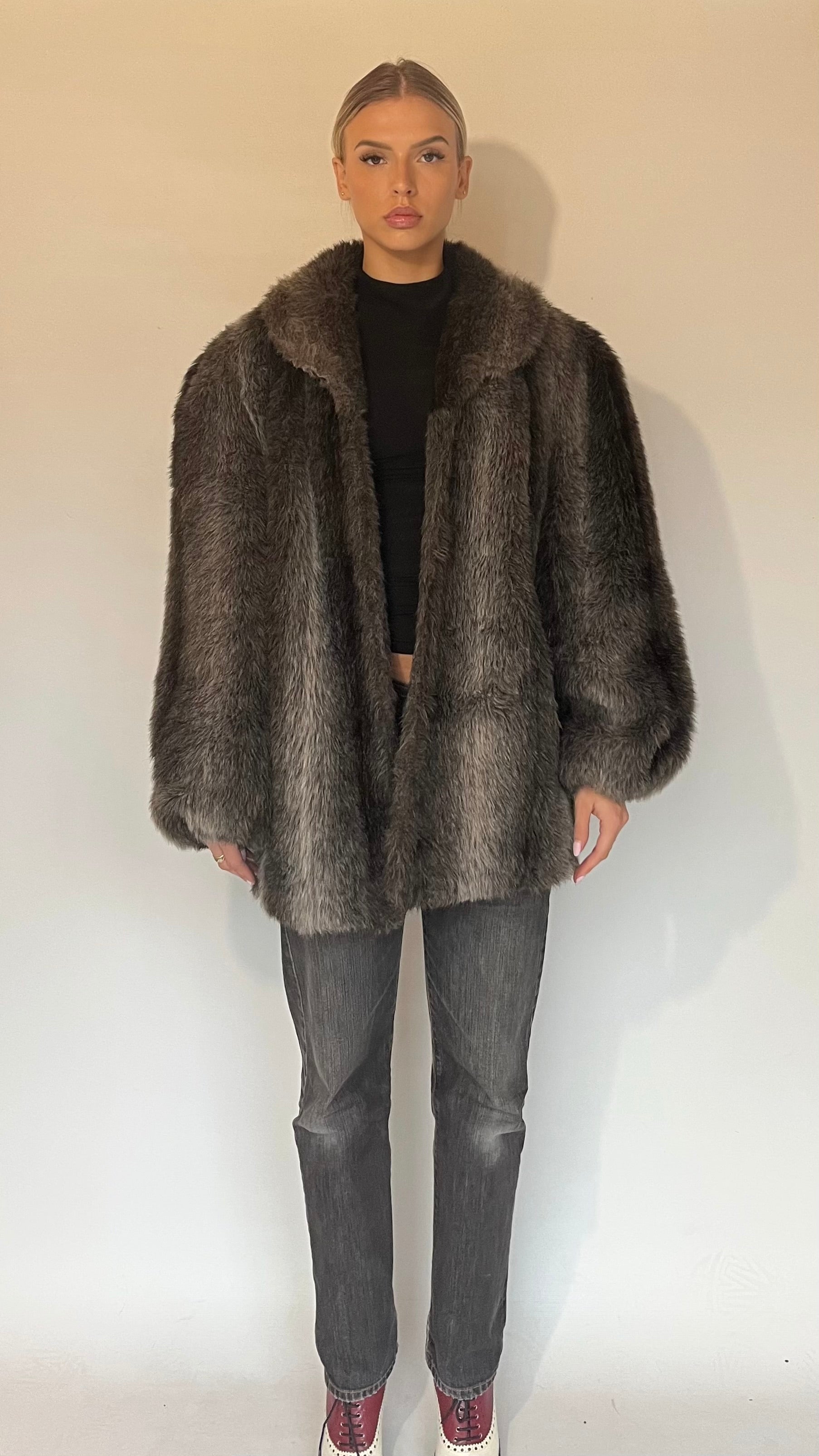 Faux Fur Coat Grey 011